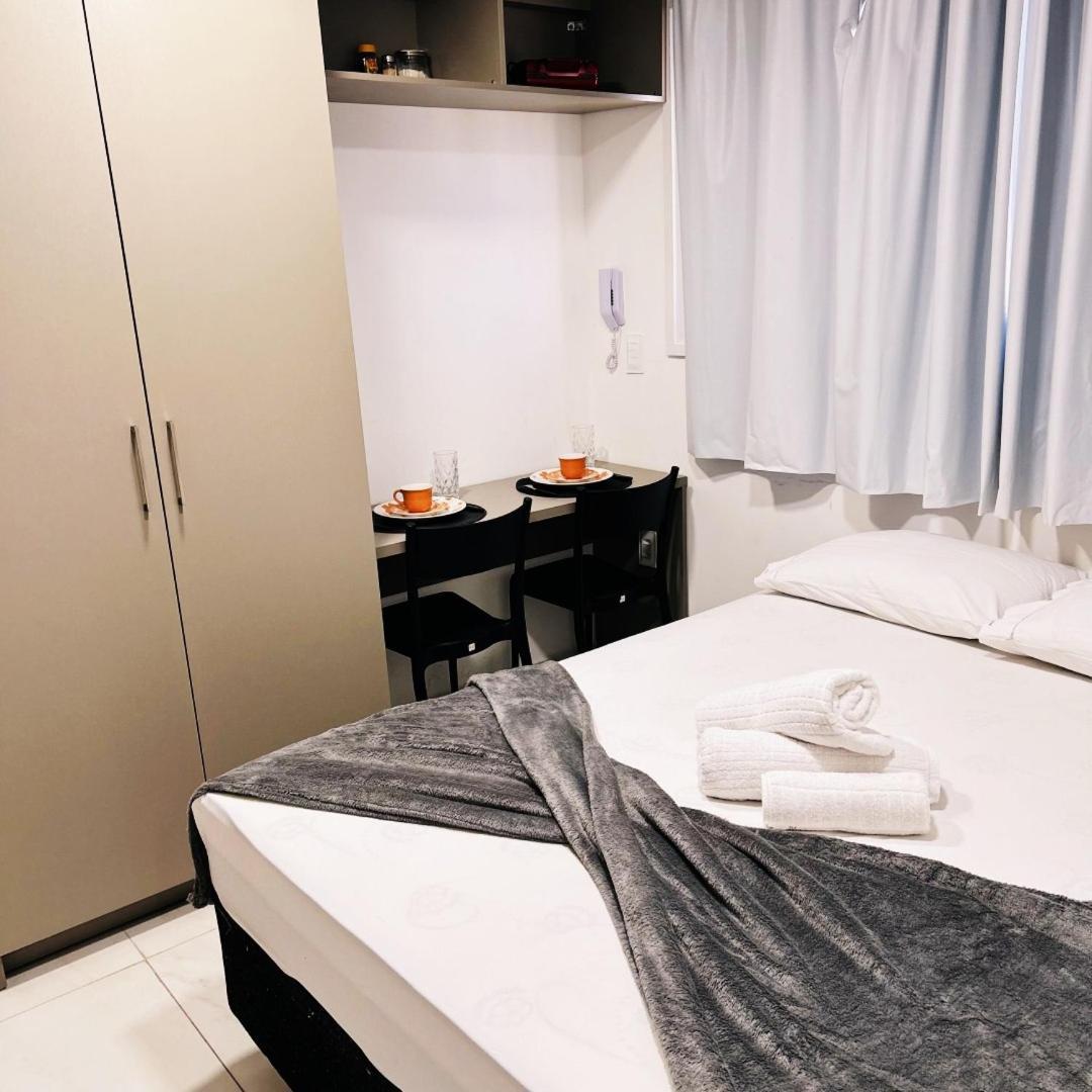 Paradise Flat 413 *